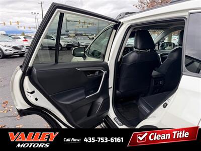 2021 Toyota RAV4 Hybrid XLE Premium   - Photo 7 - North Logan, UT 84341