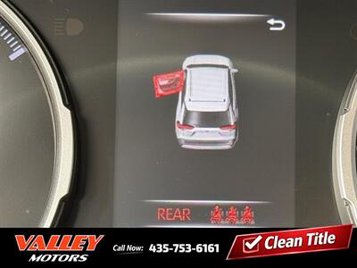 2021 Toyota RAV4 Hybrid XLE Premium   - Photo 14 - North Logan, UT 84341