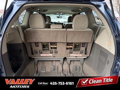 2017 Toyota Sienna LE 8-Passenger - Photo 5 - North Logan, UT 84341