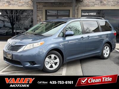 2017 Toyota Sienna LE 8-Passenger Van