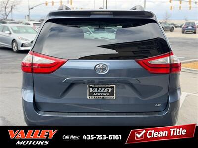 2017 Toyota Sienna LE 8-Passenger - Photo 4 - North Logan, UT 84341