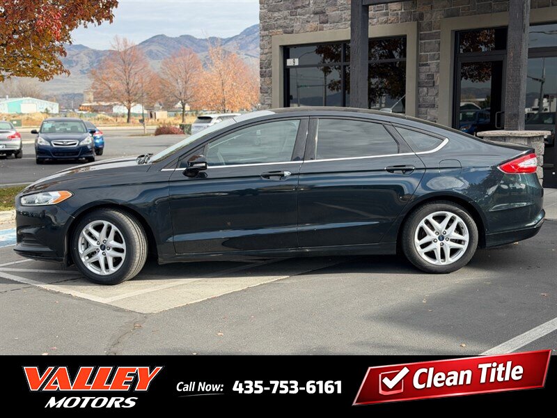 2014 Ford Fusion SE  