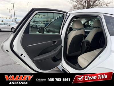 2020 Hyundai SONATA SEL PLUS   - Photo 6 - North Logan, UT 84341