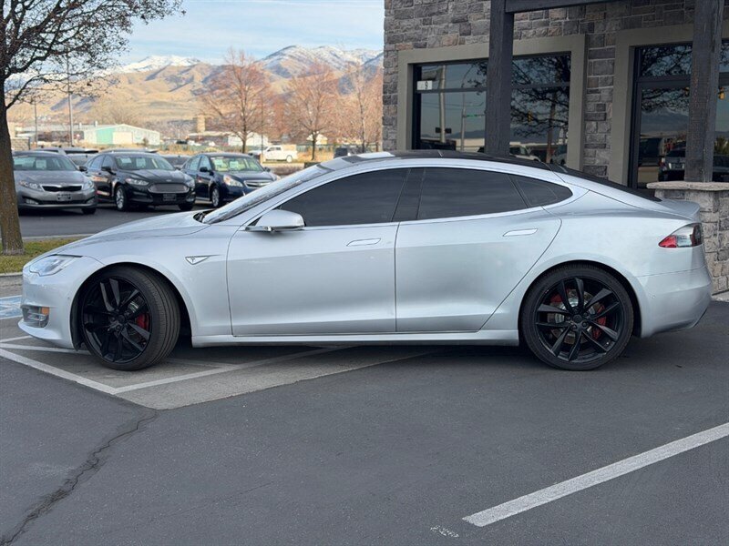 2016 Tesla Model S 90D  