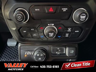 2019 Jeep Renegade Trailhawk   - Photo 14 - North Logan, UT 84341