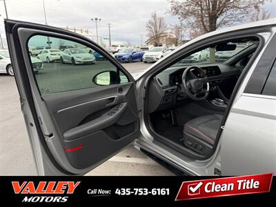 2020 Hyundai SONATA SEL Plus   - Photo 8 - North Logan, UT 84341
