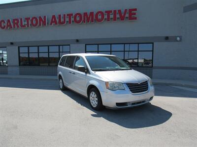 2008 Chrysler Town and Country LX   - Photo 3 - Oostburg, WI 53070