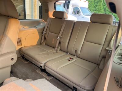 2012 Cadillac Escalade Luxury   - Photo 17 - Portland, OR 97211