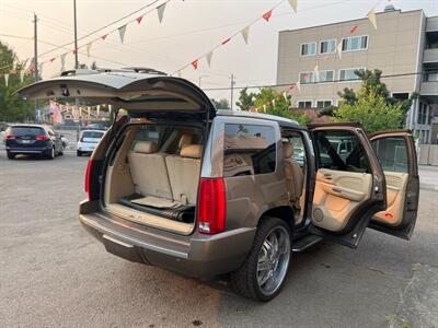 2012 Cadillac Escalade Luxury   - Photo 13 - Portland, OR 97211