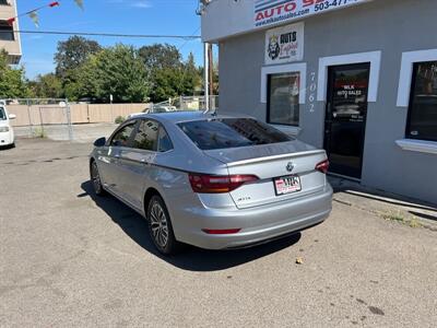 2019 Volkswagen Jetta SE   - Photo 3 - Portland, OR 97211