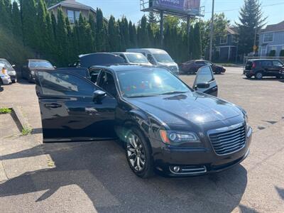 2014 Chrysler 300 Series S   - Photo 14 - Portland, OR 97211