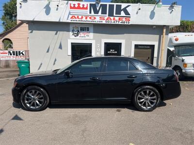 2014 Chrysler 300 Series S   - Photo 3 - Portland, OR 97211