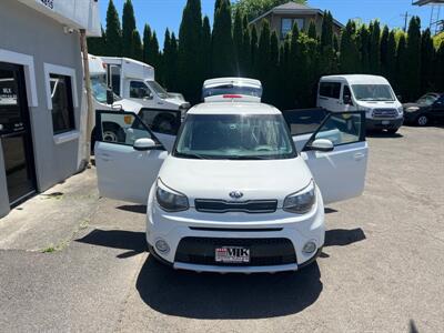 2018 Kia Soul +   - Photo 8 - Portland, OR 97211