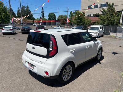 2018 Kia Soul +   - Photo 6 - Portland, OR 97211