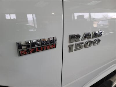 2014 RAM 1500 Express-CREW CAB-4X4-HEMI   - Photo 26 - Hamilton, OH 45015