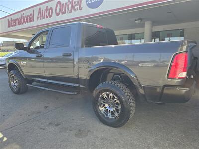 2015 RAM 1500 Outdoorsman   - Photo 5 - Hamilton, OH 45015