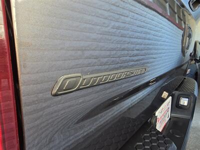 2015 RAM 1500 Outdoorsman   - Photo 30 - Hamilton, OH 45015