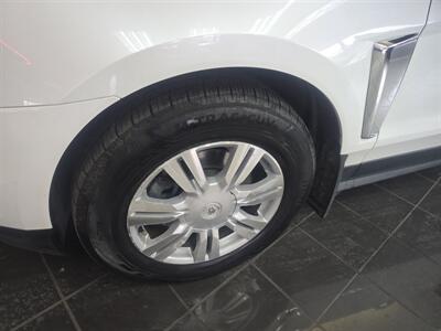 2013 Cadillac SRX Luxury Collection   - Photo 29 - Hamilton, OH 45015