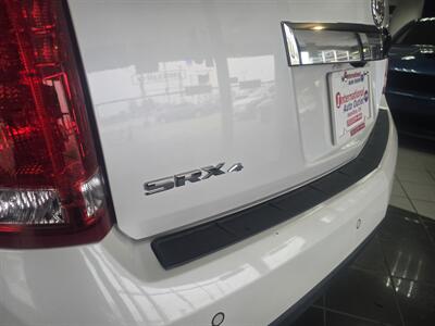 2013 Cadillac SRX Luxury Collection   - Photo 27 - Hamilton, OH 45015