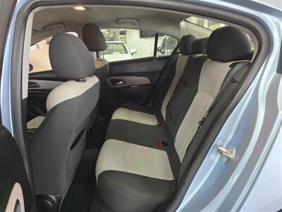 2011 Chevrolet Cruze LS   - Photo 9 - Hamilton, OH 45015
