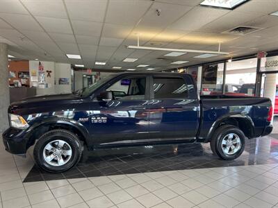 2016 RAM 1500 Big Horn/CREW CAB/HEMI/4X4   - Photo 2 - Hamilton, OH 45015