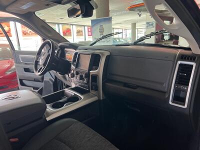 2016 RAM 1500 Big Horn/CREW CAB/HEMI/4X4   - Photo 27 - Hamilton, OH 45015