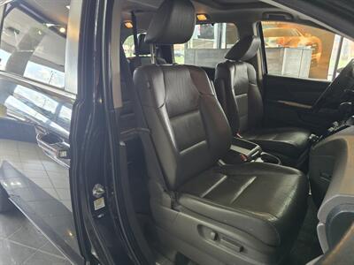 2012 Honda Odyssey EX-L 4DR MINI-VAN   - Photo 12 - Hamilton, OH 45015