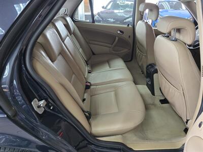 2005 Saab 9-5 Arc 2.3T 4DR TURBO WAGON   - Photo 17 - Hamilton, OH 45015