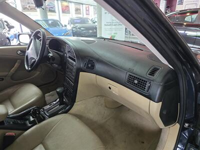 2005 Saab 9-5 Arc 2.3T 4DR TURBO WAGON   - Photo 14 - Hamilton, OH 45015