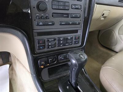 2005 Saab 9-5 Arc 2.3T 4DR TURBO WAGON   - Photo 30 - Hamilton, OH 45015