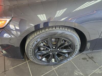 2023 Chevrolet Malibu LT 4DR SEDAN   - Photo 32 - Hamilton, OH 45015