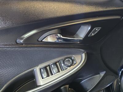 2023 Chevrolet Malibu LT 4DR SEDAN   - Photo 17 - Hamilton, OH 45015