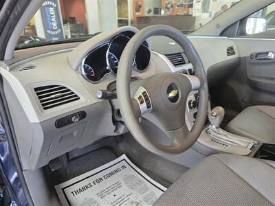 2010 Chevrolet Malibu LS 4DR SEDAN   - Photo 8 - Hamilton, OH 45015