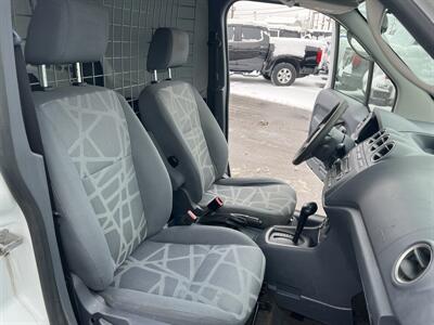 2013 Ford Transit Connect XLT 4DR CARGO MINI-VAN   - Photo 17 - Hamilton, OH 45015