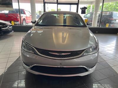 2015 Chrysler 200 Series Limited 4DR SEDAN   - Photo 3 - Hamilton, OH 45015