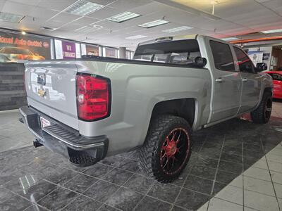 2017 Chevrolet Silverado 1500 LT   - Photo 4 - Hamilton, OH 45015