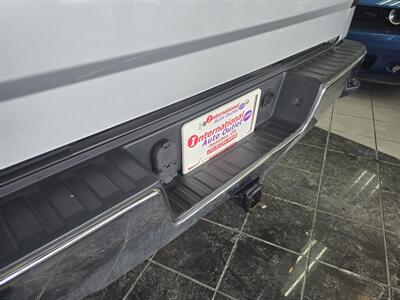 2017 Chevrolet Silverado 1500 LT   - Photo 27 - Hamilton, OH 45015