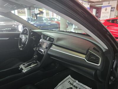2017 Honda Civic LX - Photo 13 - Hamilton, OH 45015