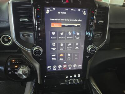 2019 RAM 1500 Laramie CREW CAB 4X4   - Photo 20 - Hamilton, OH 45015