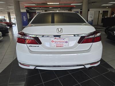 2016 Honda Accord EX 4DR SEDAN   - Photo 5 - Hamilton, OH 45015