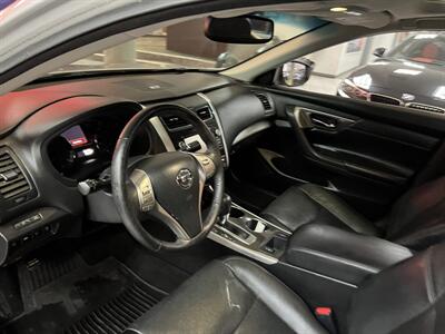 2015 Nissan Altima 2.5 SL 4DR SEDAN   - Photo 11 - Hamilton, OH 45015