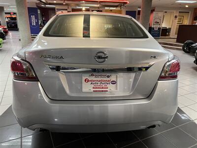 2015 Nissan Altima 2.5 SL 4DR SEDAN   - Photo 8 - Hamilton, OH 45015
