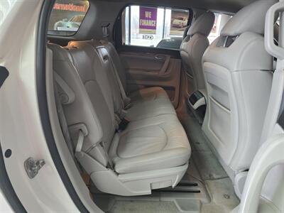 2010 Saturn Outlook XR-L 4DR SUV AWD   - Photo 19 - Hamilton, OH 45015