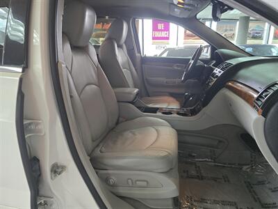 2010 Saturn Outlook XR-L 4DR SUV AWD   - Photo 17 - Hamilton, OH 45015