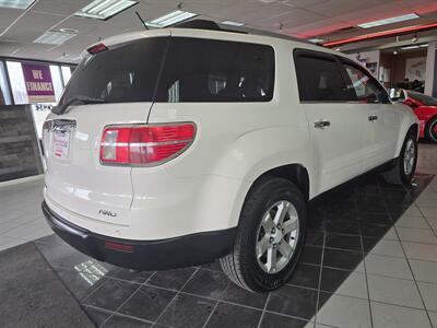 2010 Saturn Outlook XR-L 4DR SUV AWD   - Photo 4 - Hamilton, OH 45015