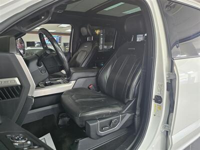 2017 Ford F-150 Platinum   - Photo 8 - Hamilton, OH 45015