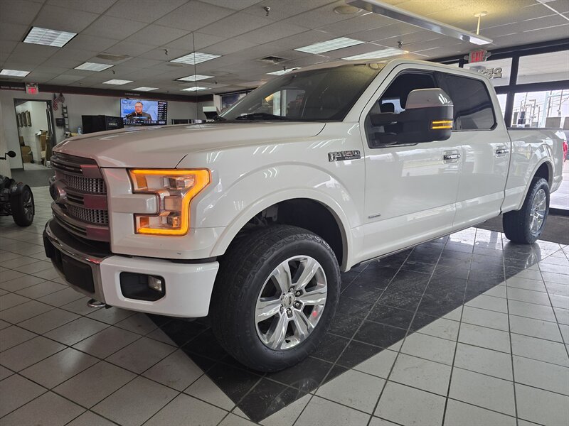 2017 Ford F-150 Platinum   - Photo 1 - Hamilton, OH 45015