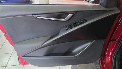 2023 Kia Niro LX 4DR CROSSOVER - Photo 20 - Hamilton, OH 45015