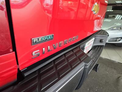 2012 Chevrolet Silverado 1500 LT EXTENDED CAB 4X4   - Photo 24 - Hamilton, OH 45015