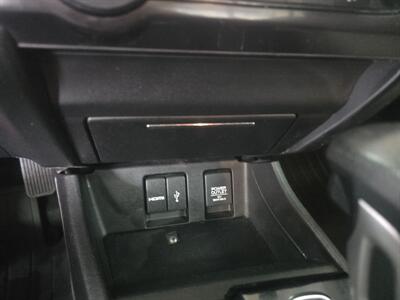 2015 Honda Civic EX 2DR COUPE   - Photo 18 - Hamilton, OH 45015